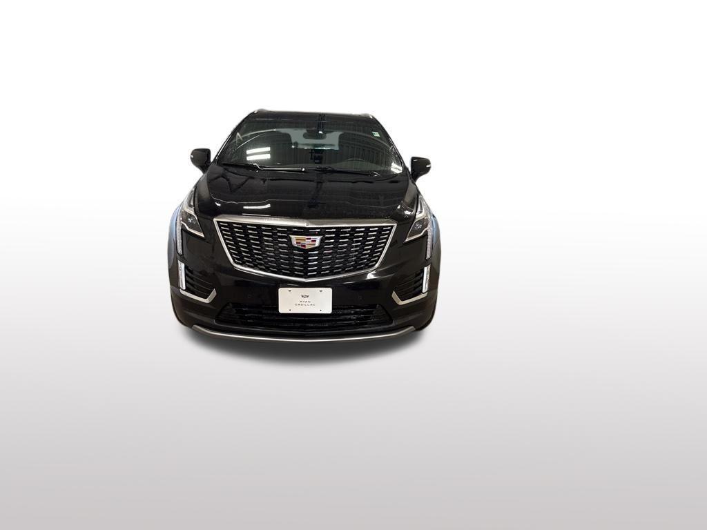 used 2022 Cadillac XT5 car, priced at $30,996