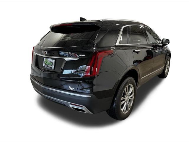 used 2022 Cadillac XT5 car, priced at $32,499