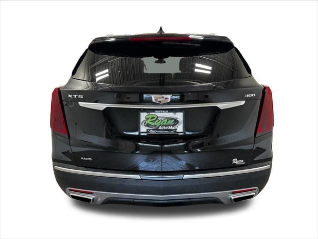 used 2022 Cadillac XT5 car, priced at $32,499