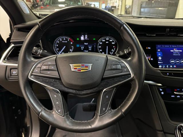 used 2022 Cadillac XT5 car, priced at $34,599