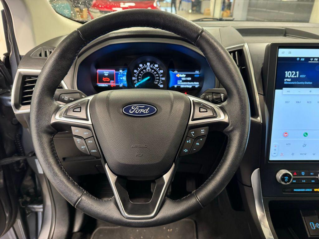 used 2024 Ford Edge car, priced at $25,799