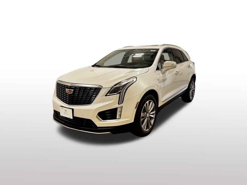 new 2025 Cadillac XT5 car, priced at $57,090