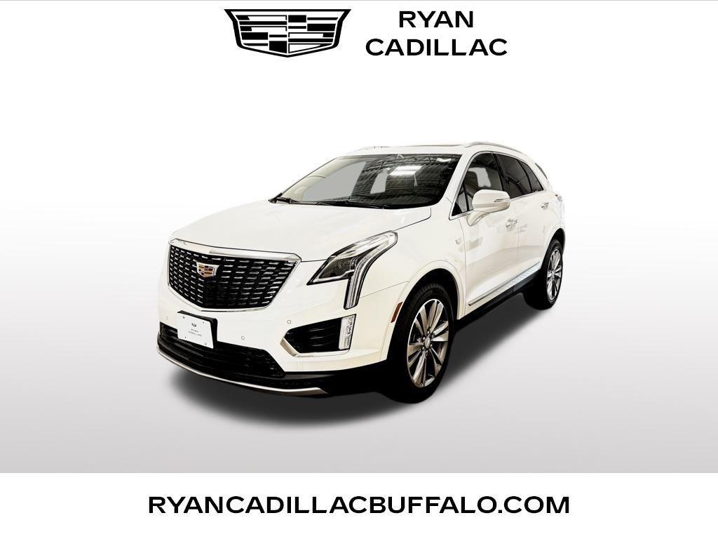 new 2025 Cadillac XT5 car, priced at $57,090