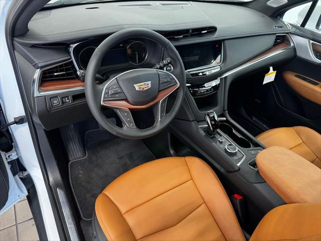 new 2025 Cadillac XT5 car, priced at $57,090