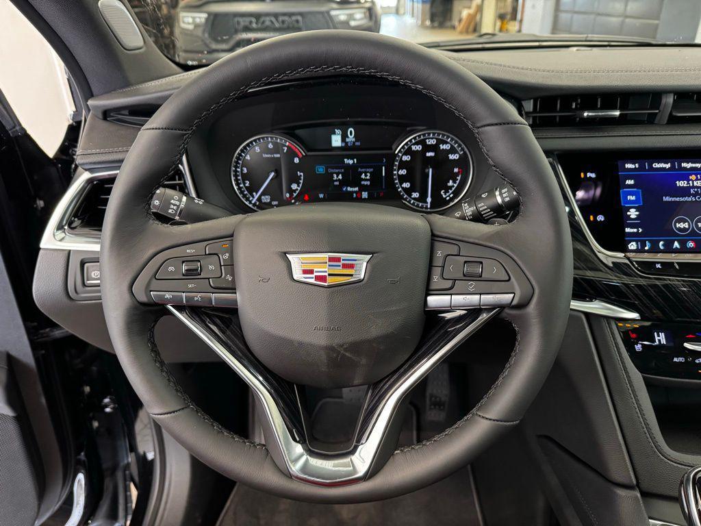 new 2025 Cadillac XT6 car, priced at $58,065