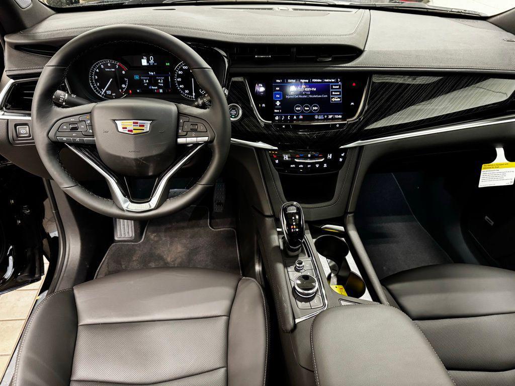 new 2025 Cadillac XT6 car, priced at $58,065