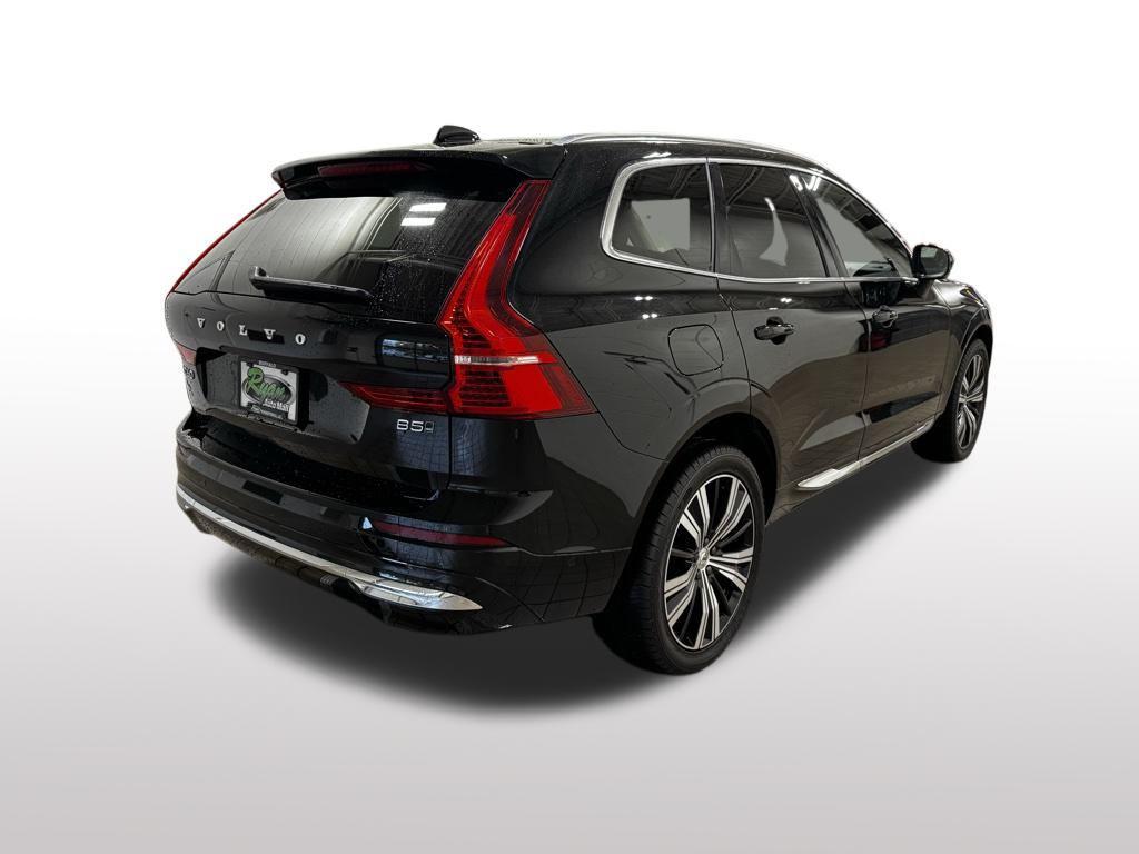 used 2023 Volvo XC60 car, priced at $33,997