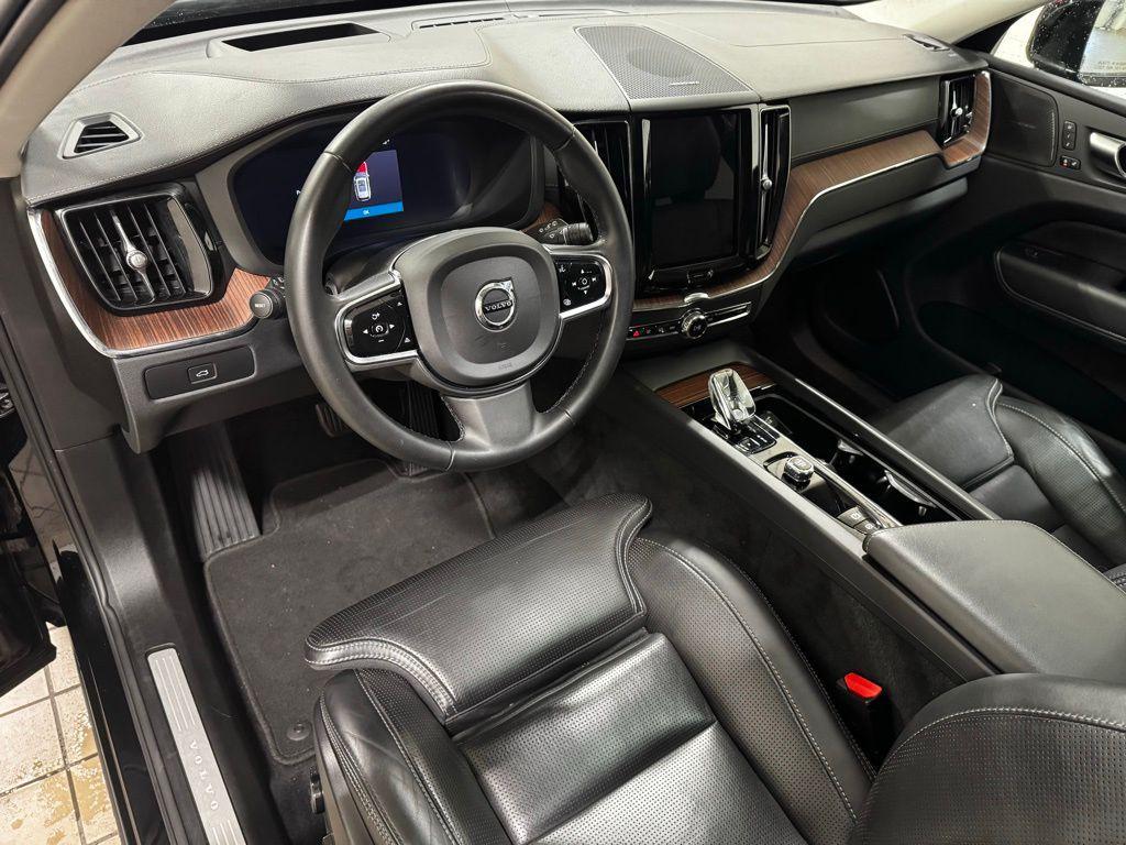 used 2023 Volvo XC60 car, priced at $33,997