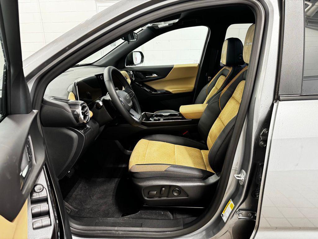 new 2026 Chevrolet Equinox car, priced at $35,845
