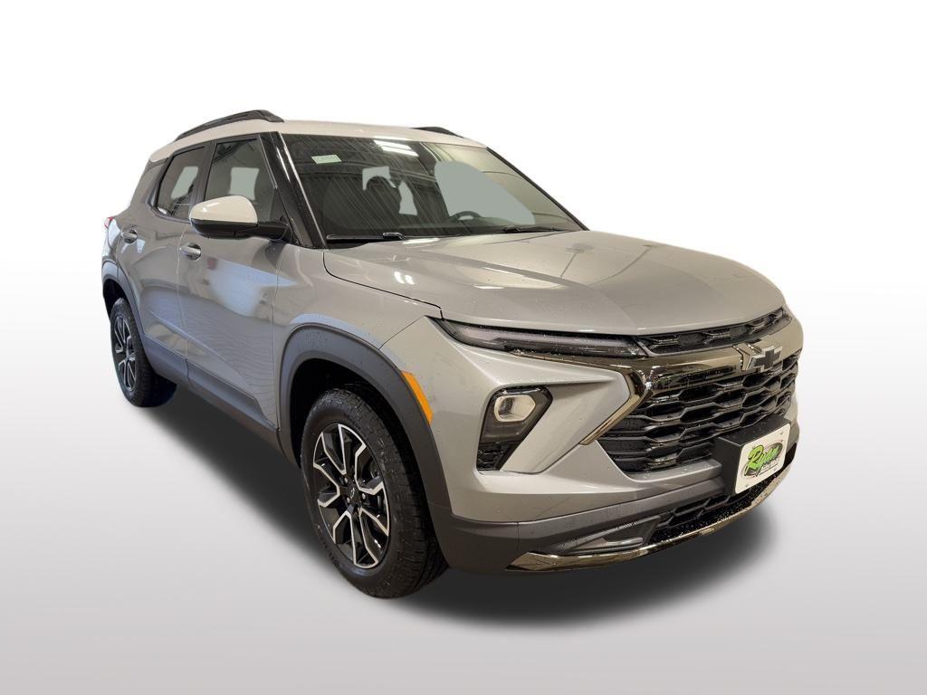 new 2025 Chevrolet TrailBlazer car, priced at $28,985