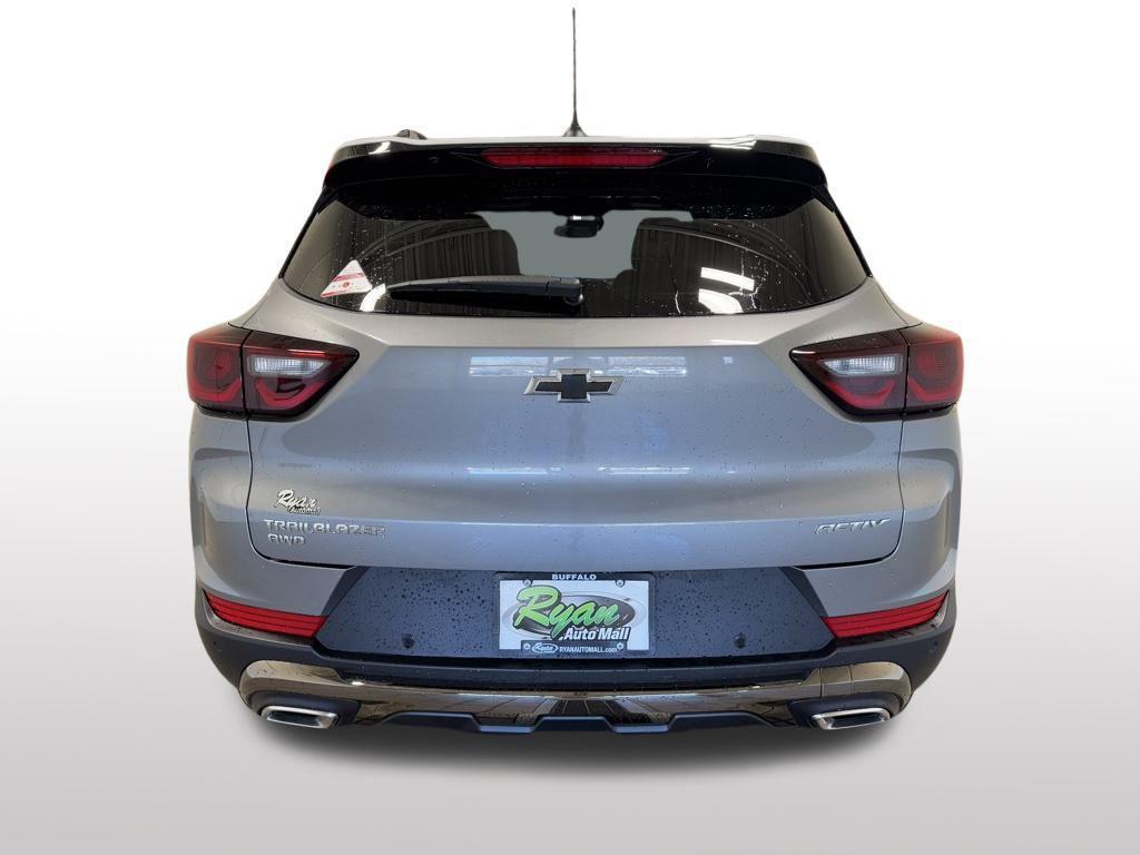 new 2025 Chevrolet TrailBlazer car, priced at $28,985