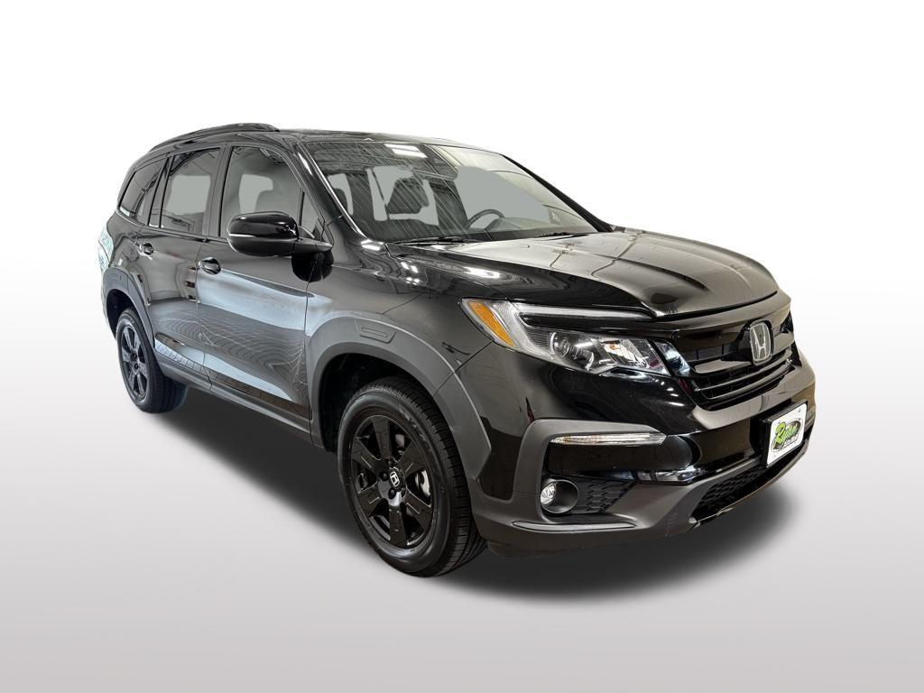 used 2022 Honda Pilot car, priced at $32,997
