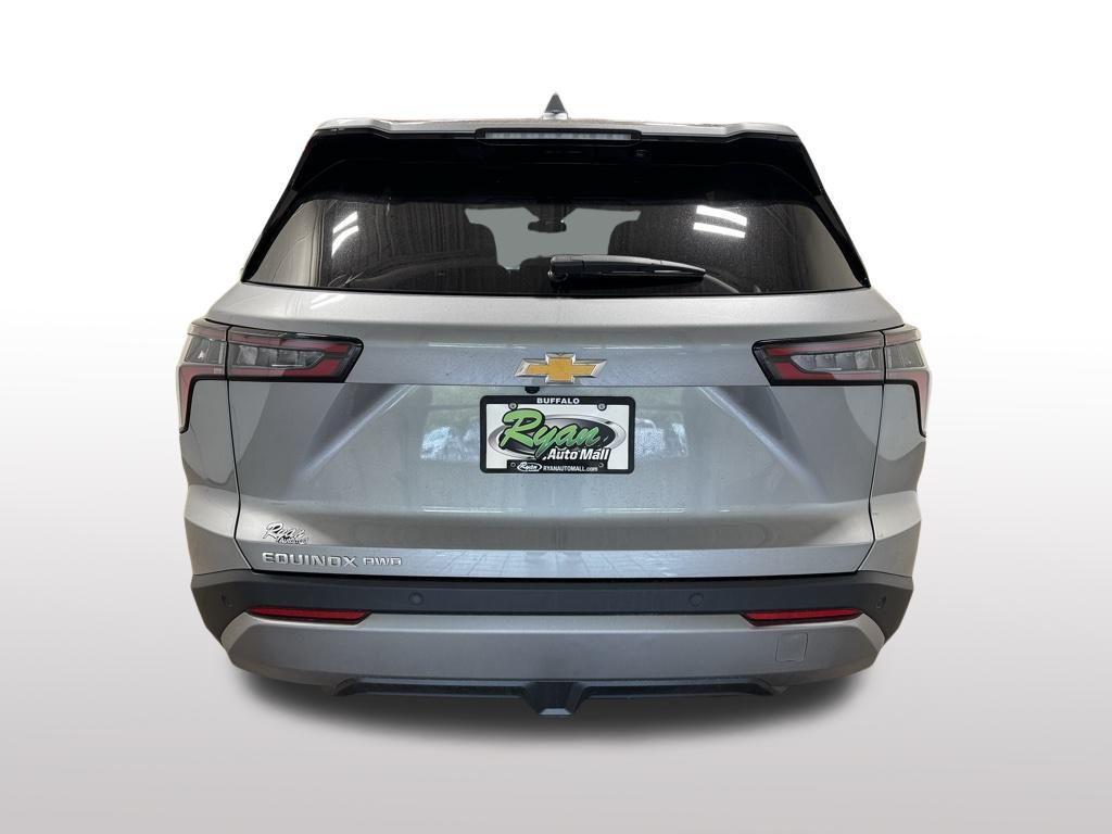 new 2026 Chevrolet Equinox car, priced at $29,495