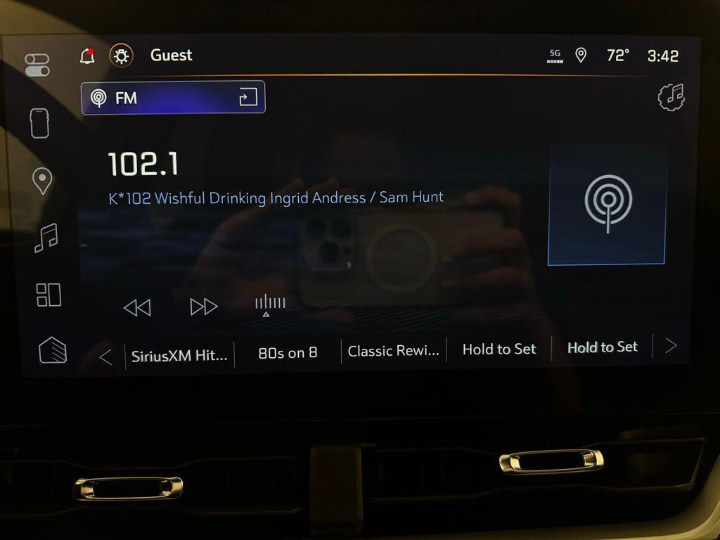 new 2026 Chevrolet Equinox car, priced at $29,495