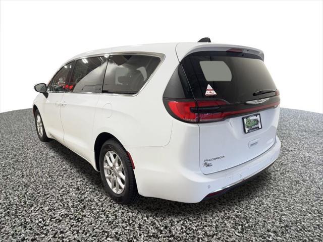 used 2023 Chrysler Pacifica car, priced at $25,497