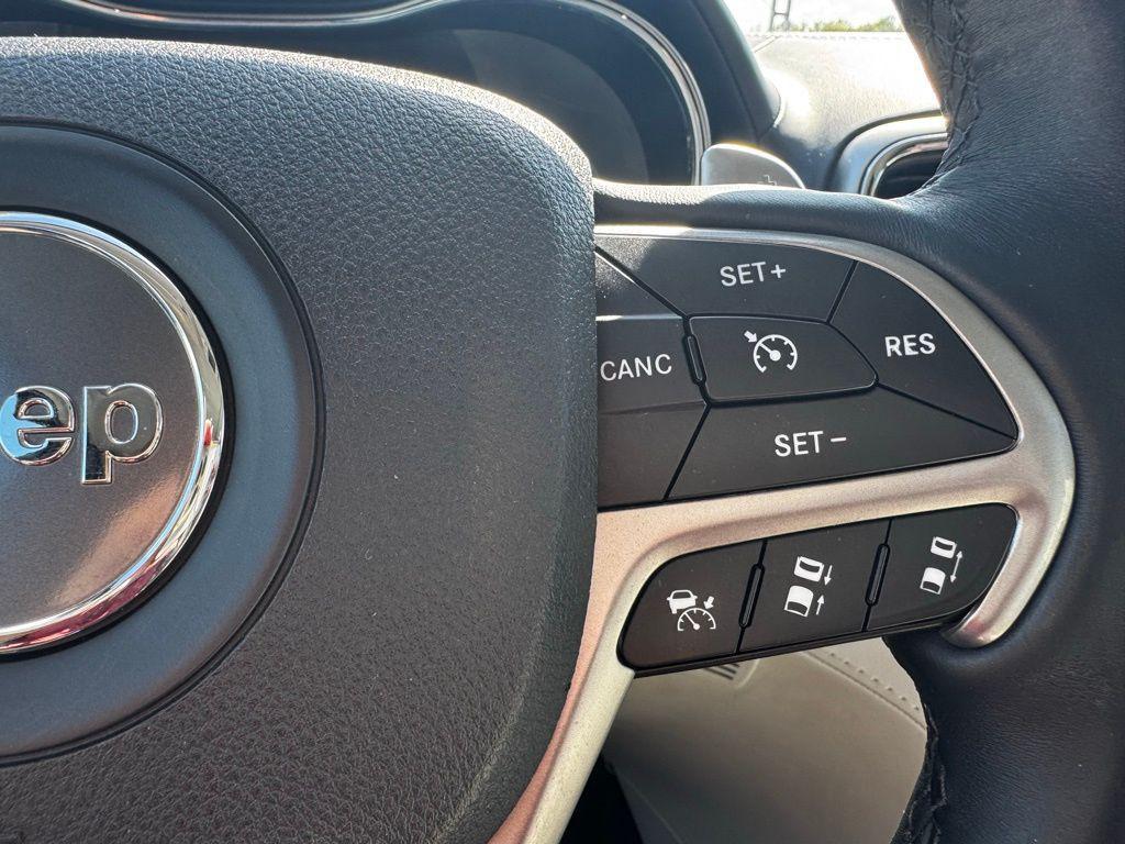 used 2017 Jeep Grand Cherokee car, priced at $16,499
