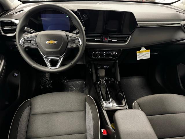 new 2025 Chevrolet TrailBlazer car, priced at $28,580