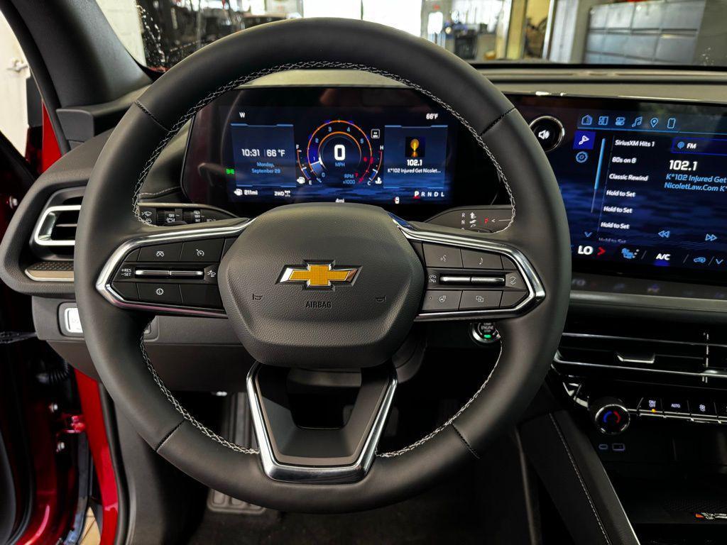 new 2026 Chevrolet Traverse car, priced at $42,990