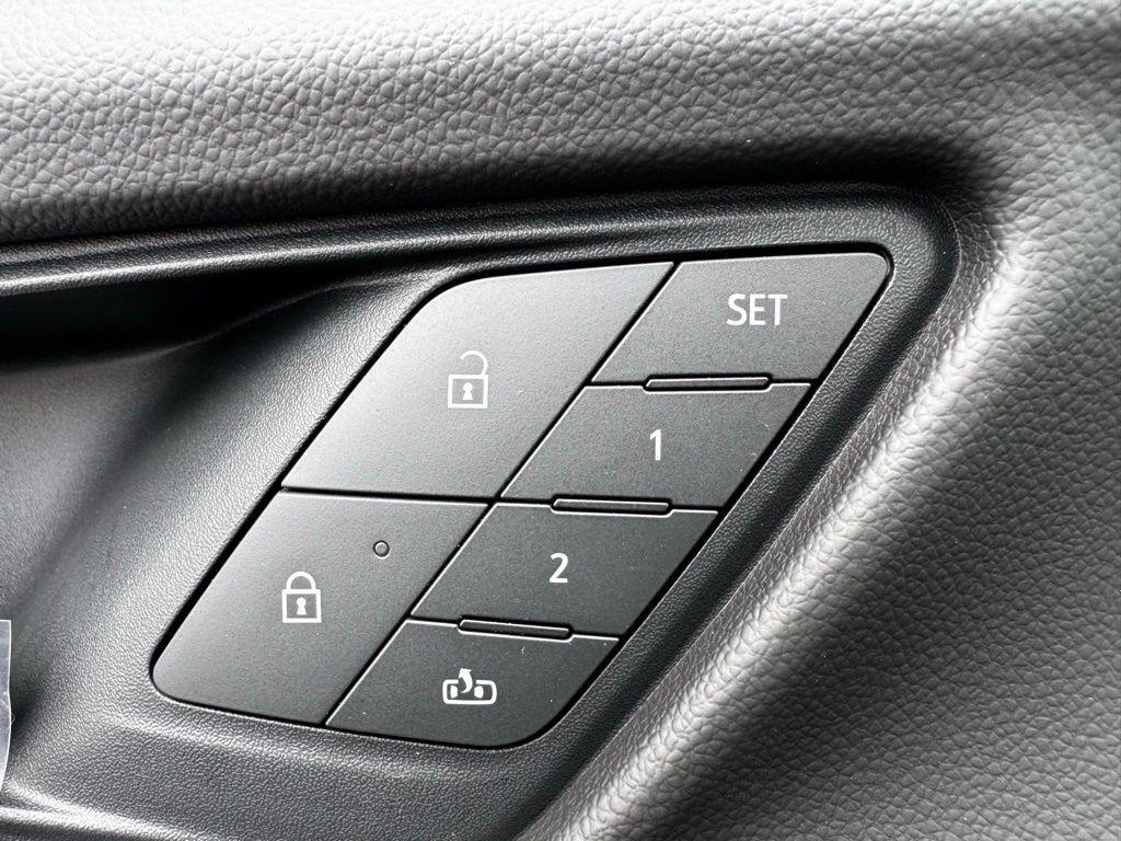 new 2026 Chevrolet Equinox car, priced at $35,340