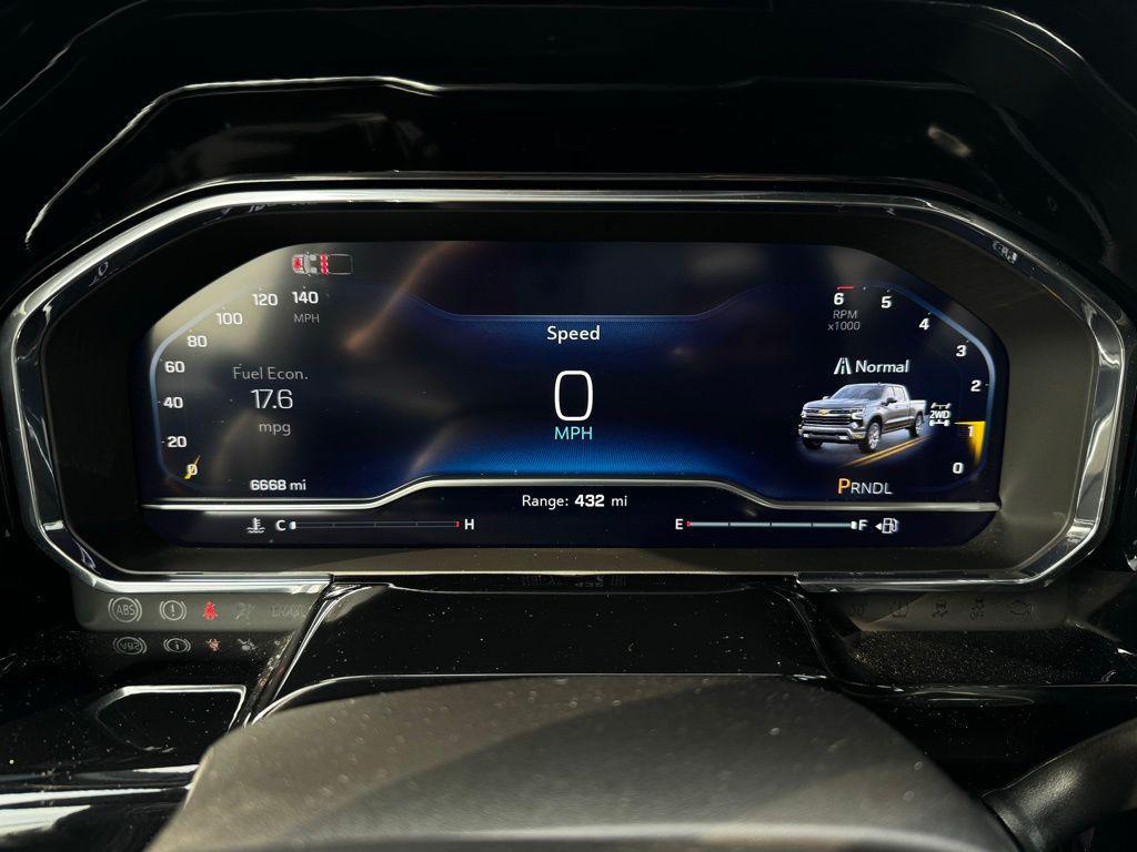 new 2025 Chevrolet Silverado 1500 car, priced at $47,925