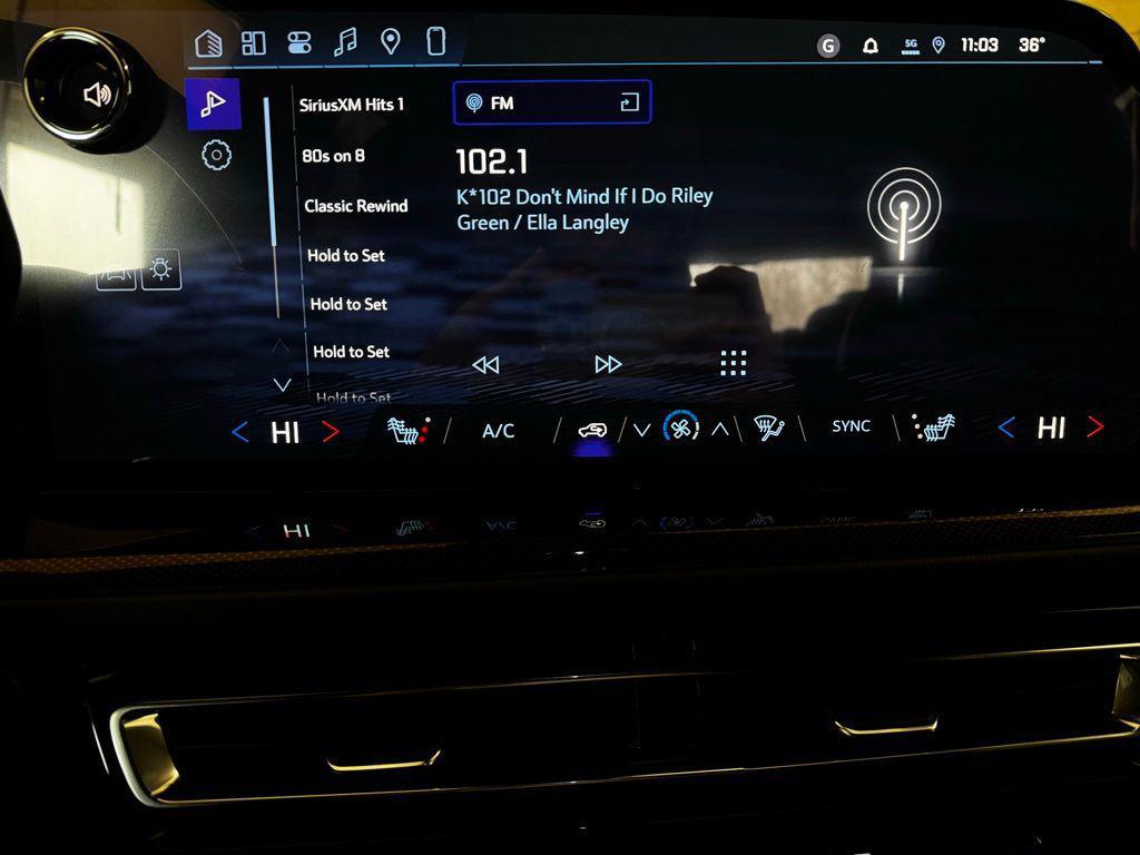 new 2026 Chevrolet Traverse car, priced at $50,111