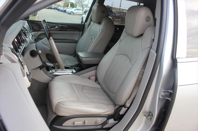 used 2014 Buick Enclave car, priced at $10,249