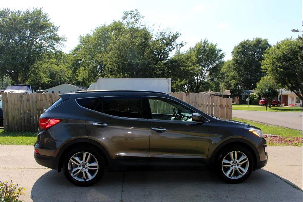 used 2013 Hyundai Santa Fe car, priced at $10,995