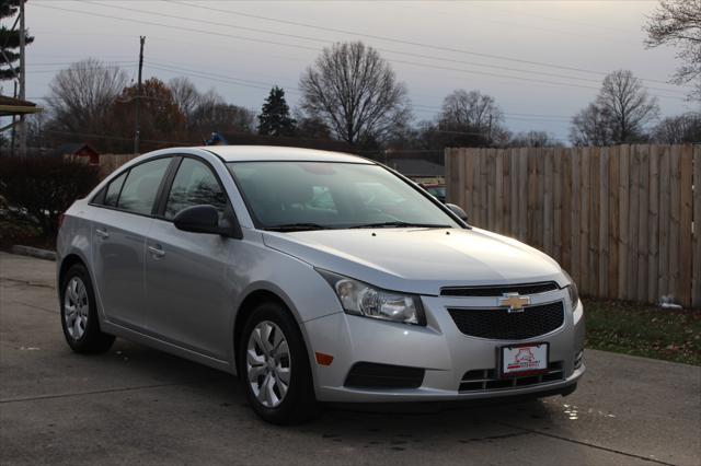 used 2013 Chevrolet Cruze car, priced at $8,249