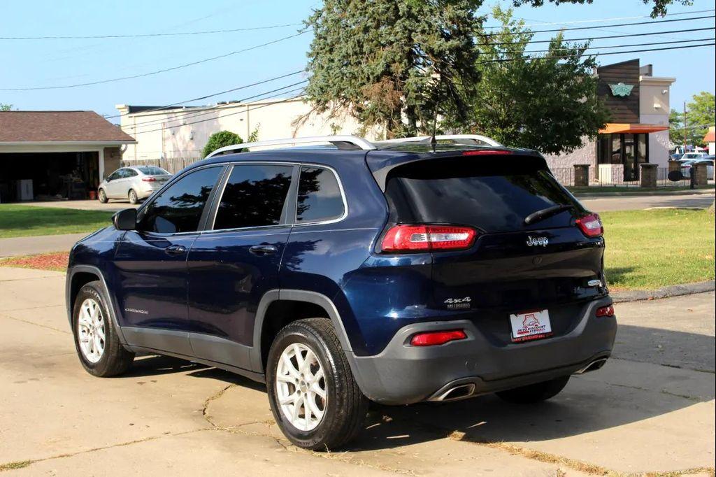 used 2016 Jeep Cherokee car, priced at $10,995