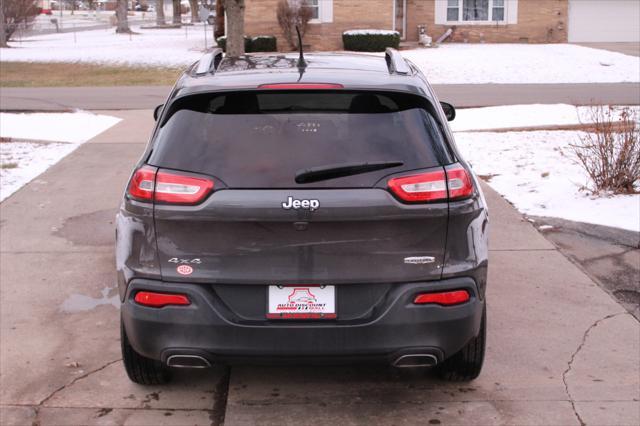 used 2015 Jeep Cherokee car, priced at $10,995