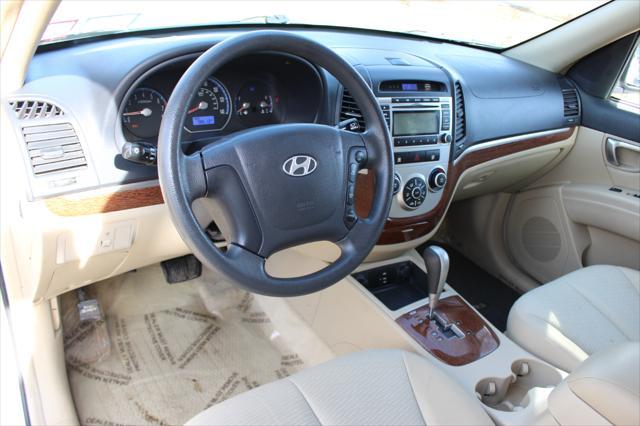 used 2009 Hyundai Santa Fe car, priced at $7,495