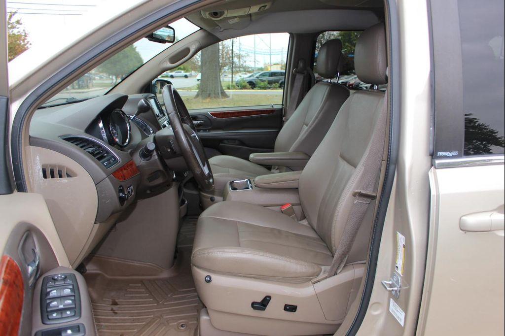 used 2014 Chrysler Town & Country car, priced at $8,995