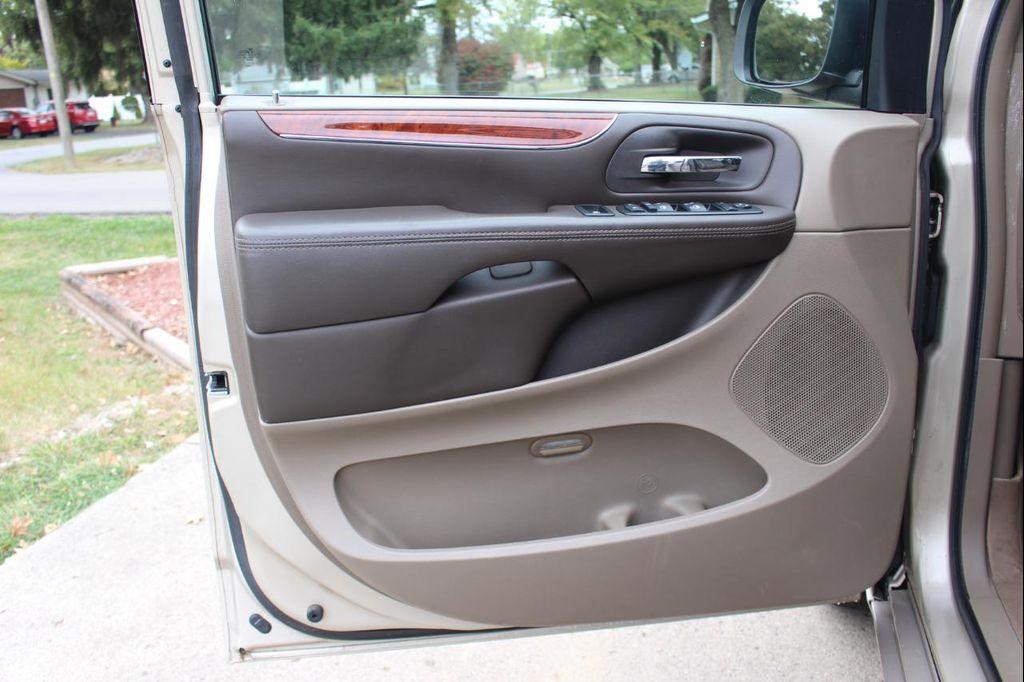 used 2014 Chrysler Town & Country car, priced at $8,995