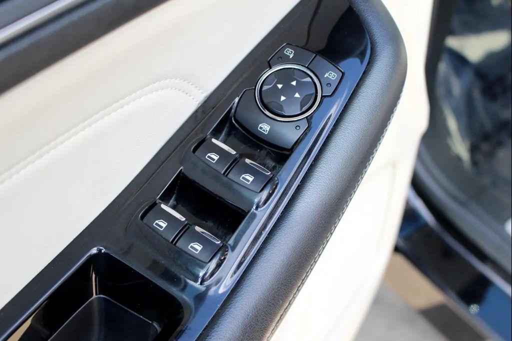 used 2018 Ford Edge car, priced at $12,995