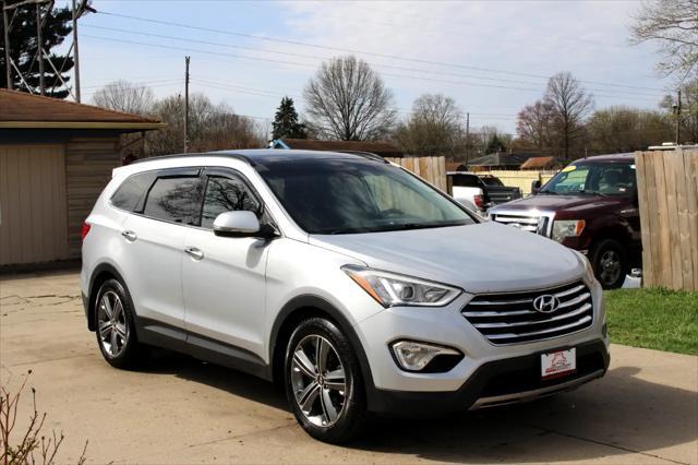 used 2015 Hyundai Santa Fe car, priced at $11,495
