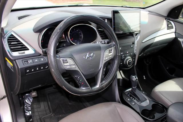 used 2015 Hyundai Santa Fe car, priced at $11,495