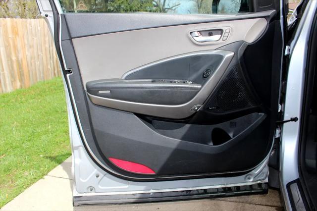 used 2015 Hyundai Santa Fe car, priced at $11,495
