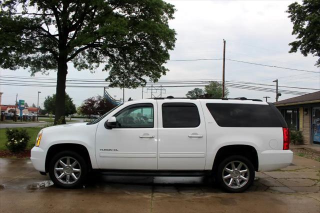 used 2012 GMC Yukon XL car, priced at $11,495