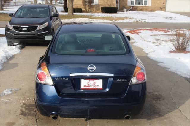 used 2009 Nissan Altima car, priced at $5,495