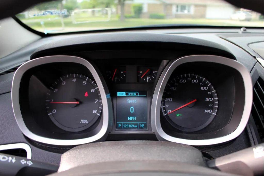 used 2016 Chevrolet Equinox car, priced at $7,895