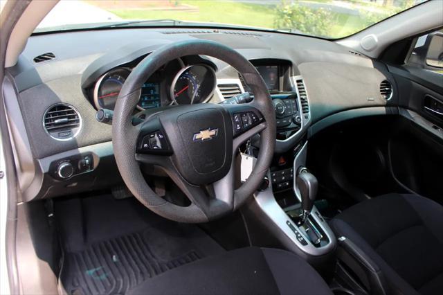 used 2016 Chevrolet Cruze Limited car, priced at $9,249