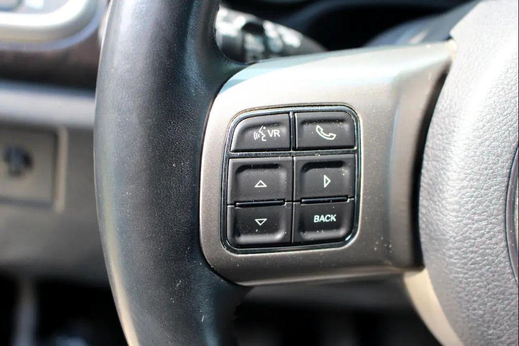 used 2012 Jeep Grand Cherokee car, priced at $8,995