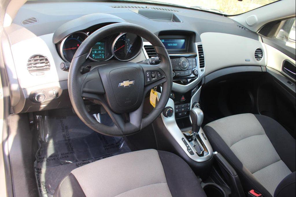 used 2014 Chevrolet Cruze car, priced at $7,495