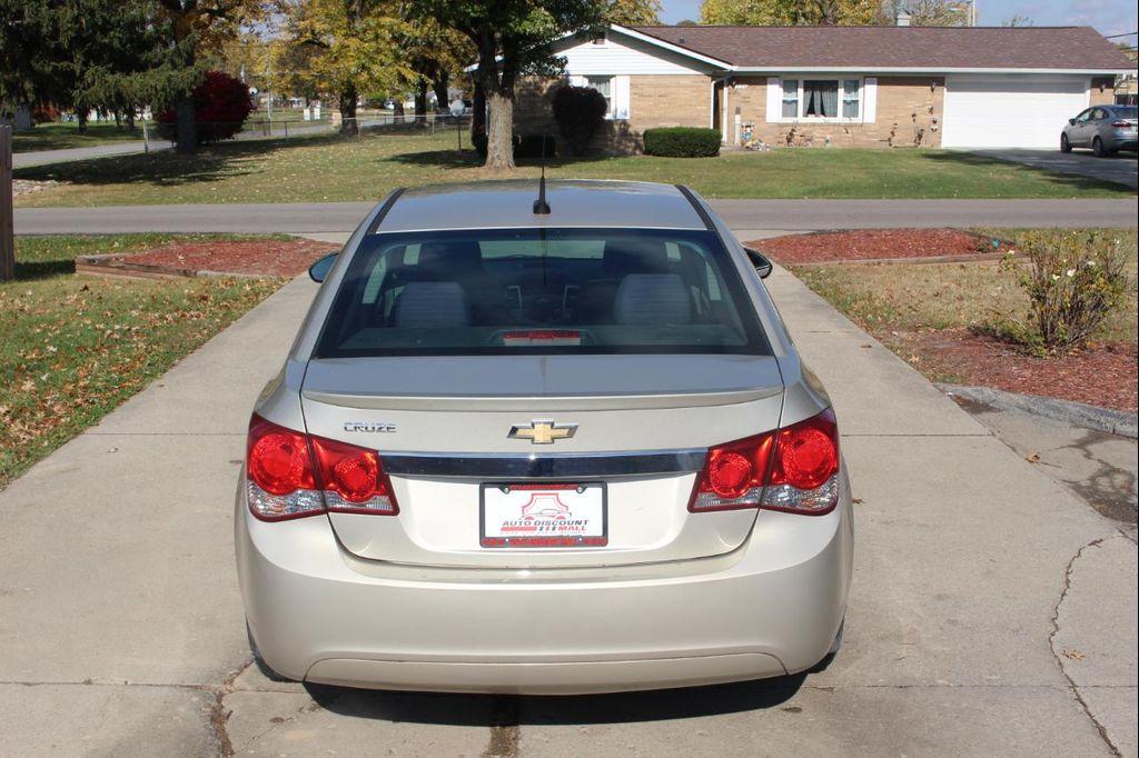 used 2014 Chevrolet Cruze car, priced at $7,495