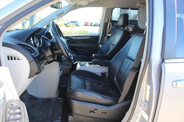 used 2014 Chrysler Town & Country car, priced at $9,495