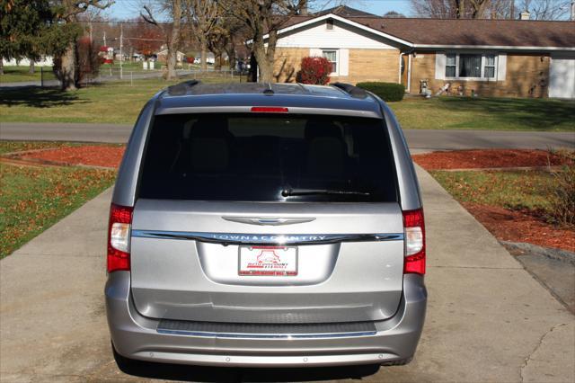 used 2014 Chrysler Town & Country car, priced at $9,495