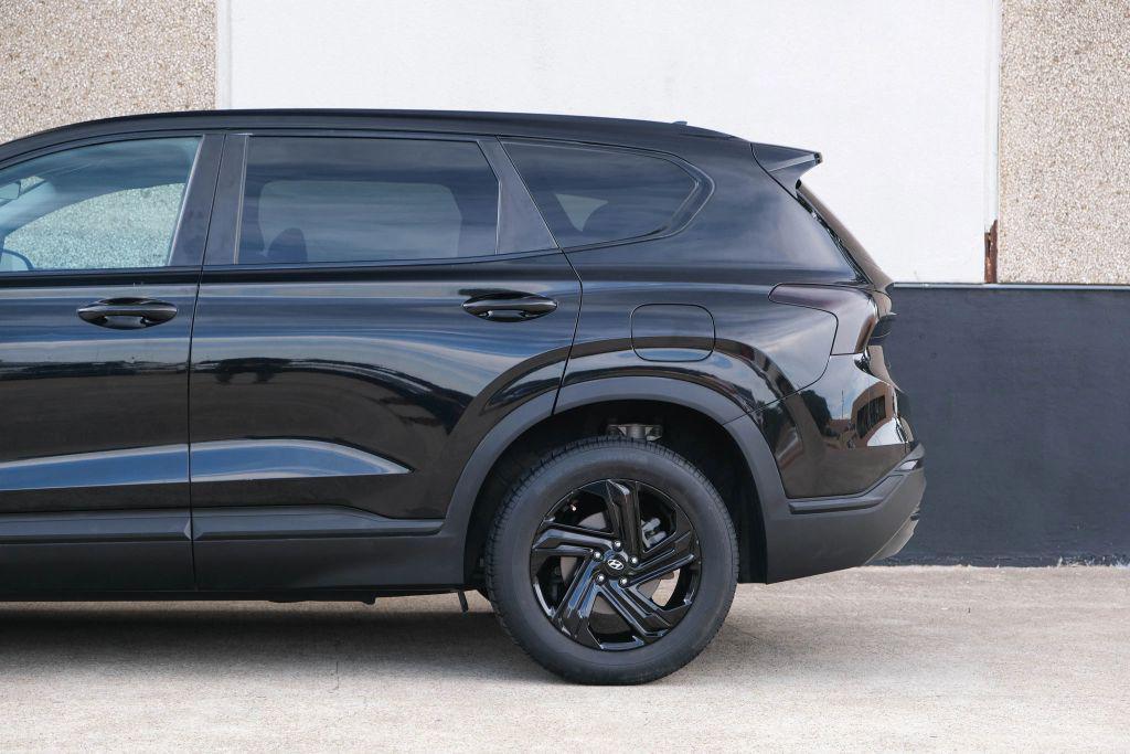 used 2021 Hyundai Santa Fe car, priced at $17,990