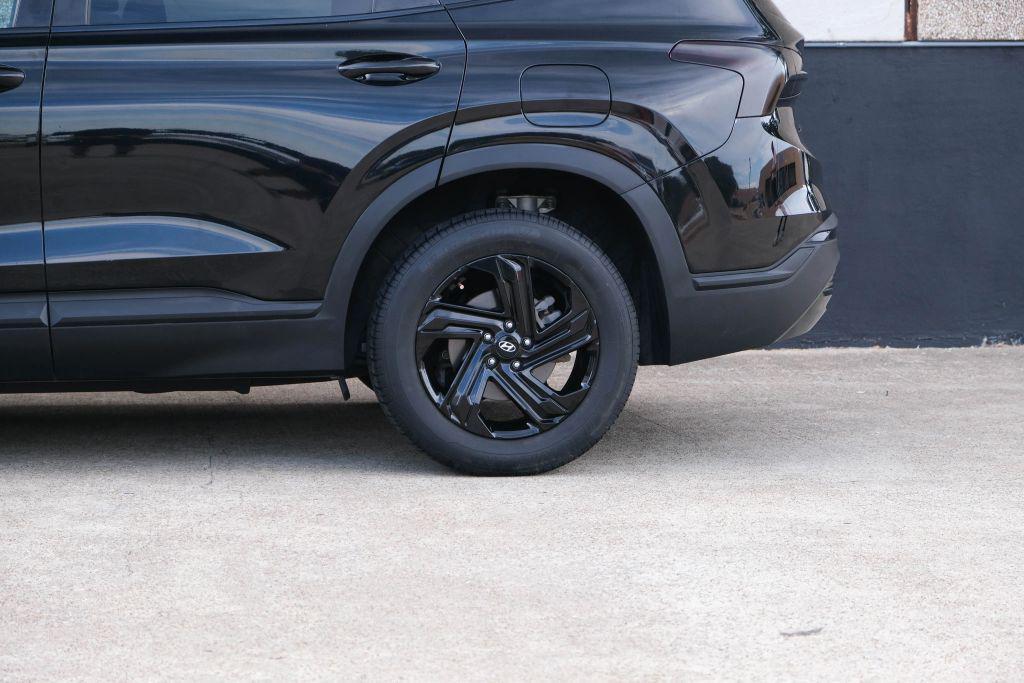 used 2021 Hyundai Santa Fe car, priced at $17,990