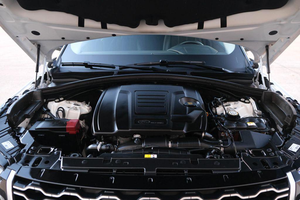 used 2020 Land Rover Range Rover Velar car, priced at $29,900