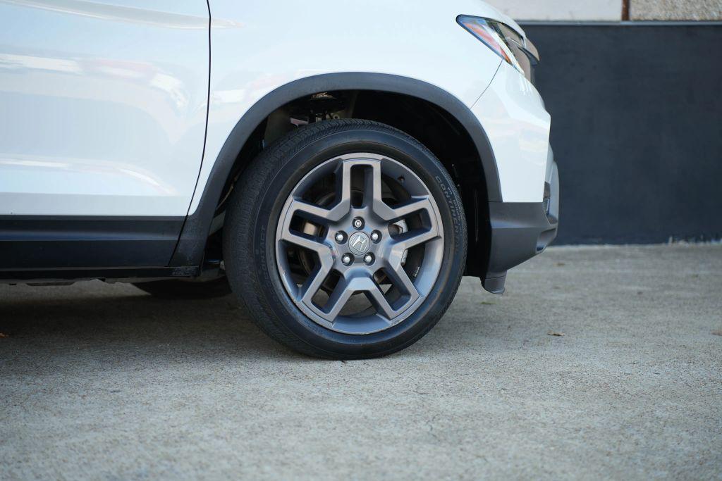 used 2022 Honda Passport car, priced at $31,800